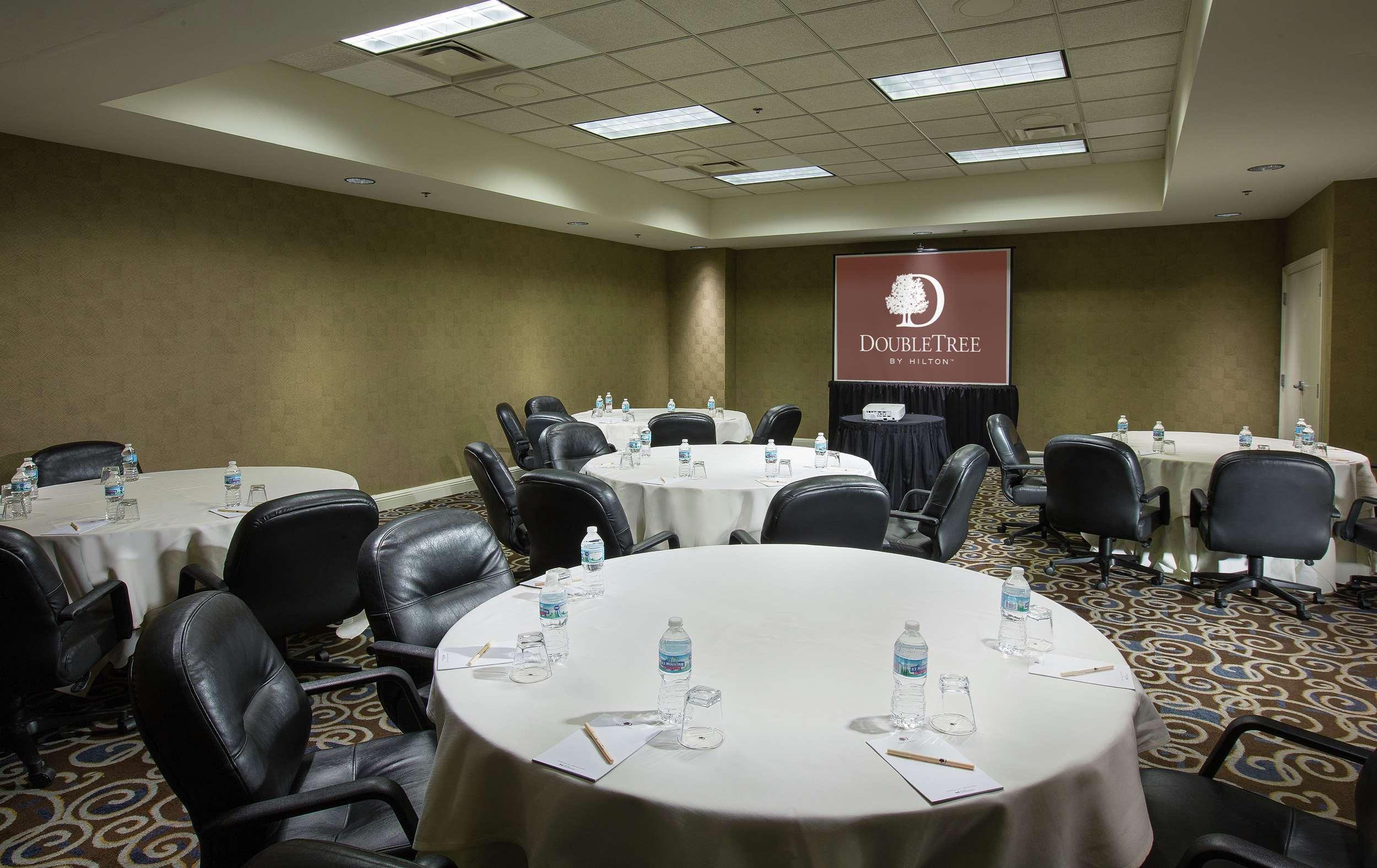 Doubletree By Hilton Chicago O'Hare Airport-Rosemont Hotell Exteriör bild