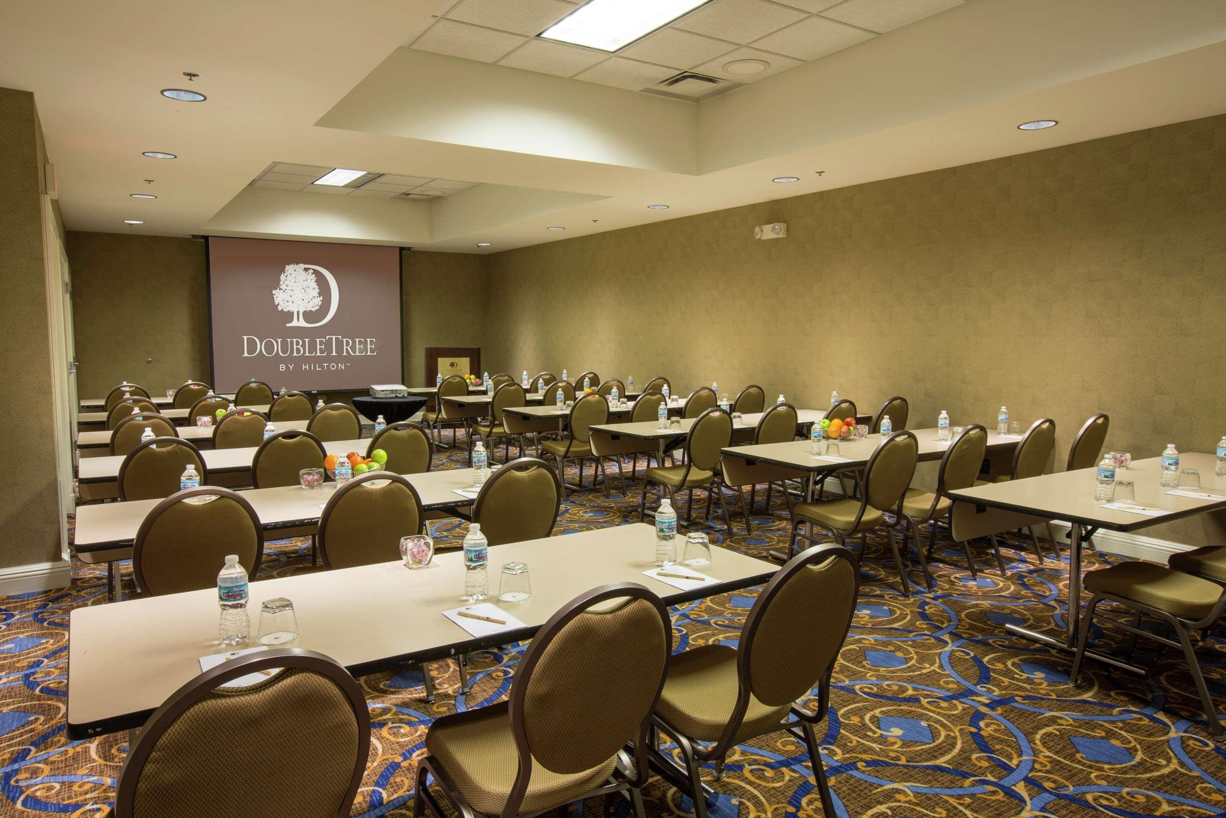 Doubletree By Hilton Chicago O'Hare Airport-Rosemont Hotell Exteriör bild
