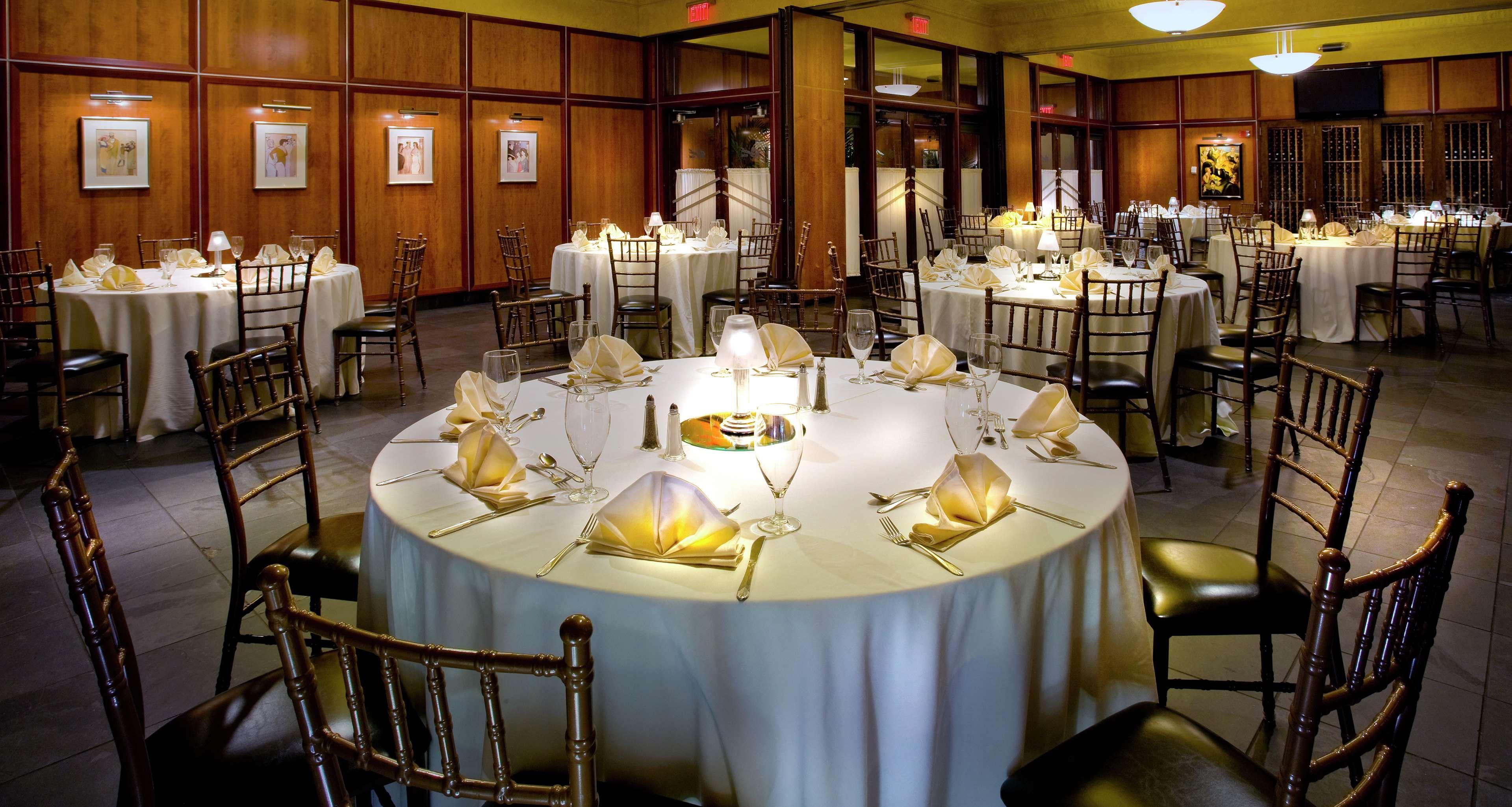 Doubletree By Hilton Chicago O'Hare Airport-Rosemont Hotell Restaurang bild
