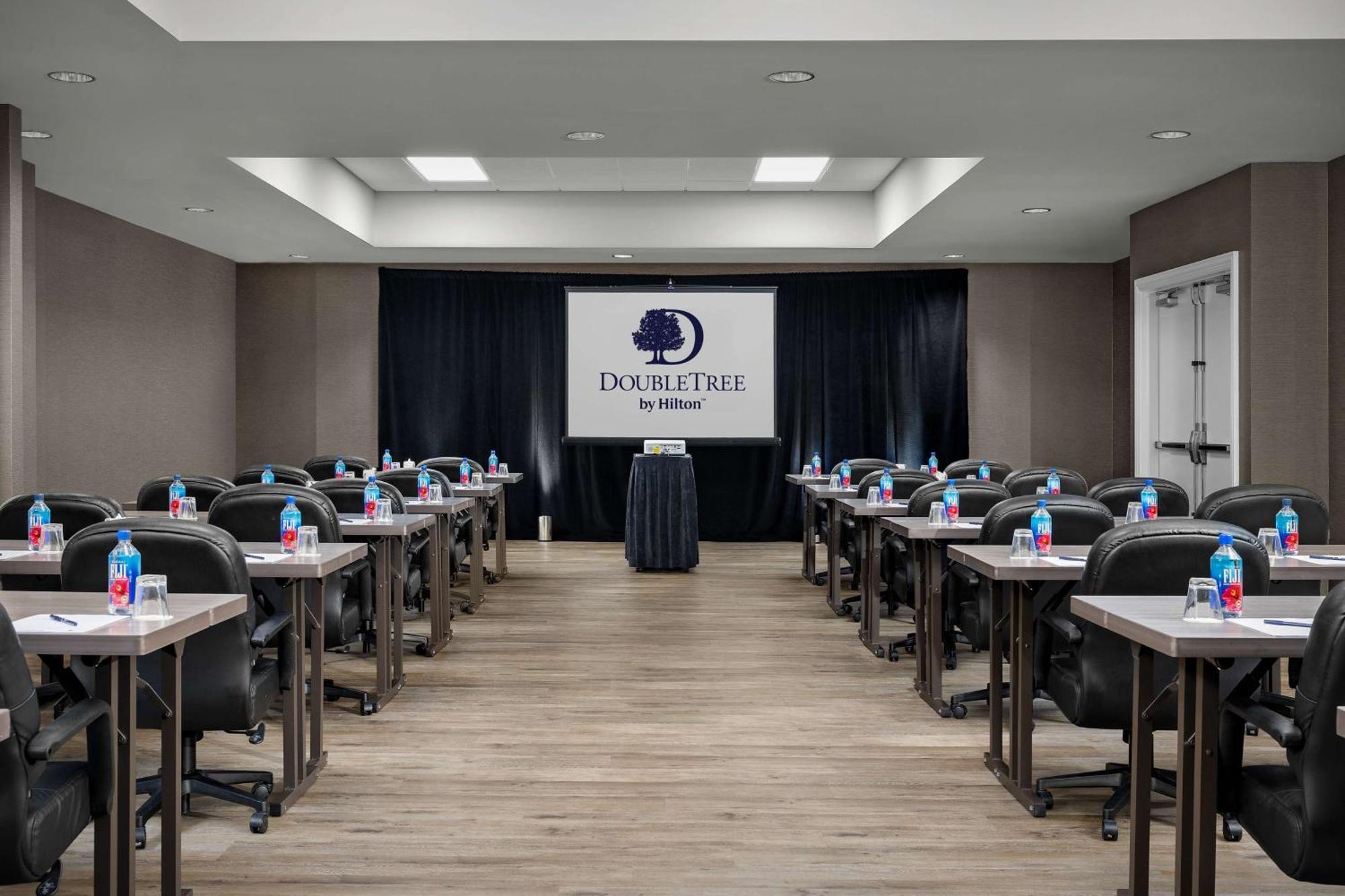 Doubletree By Hilton Chicago O'Hare Airport-Rosemont Hotell Exteriör bild