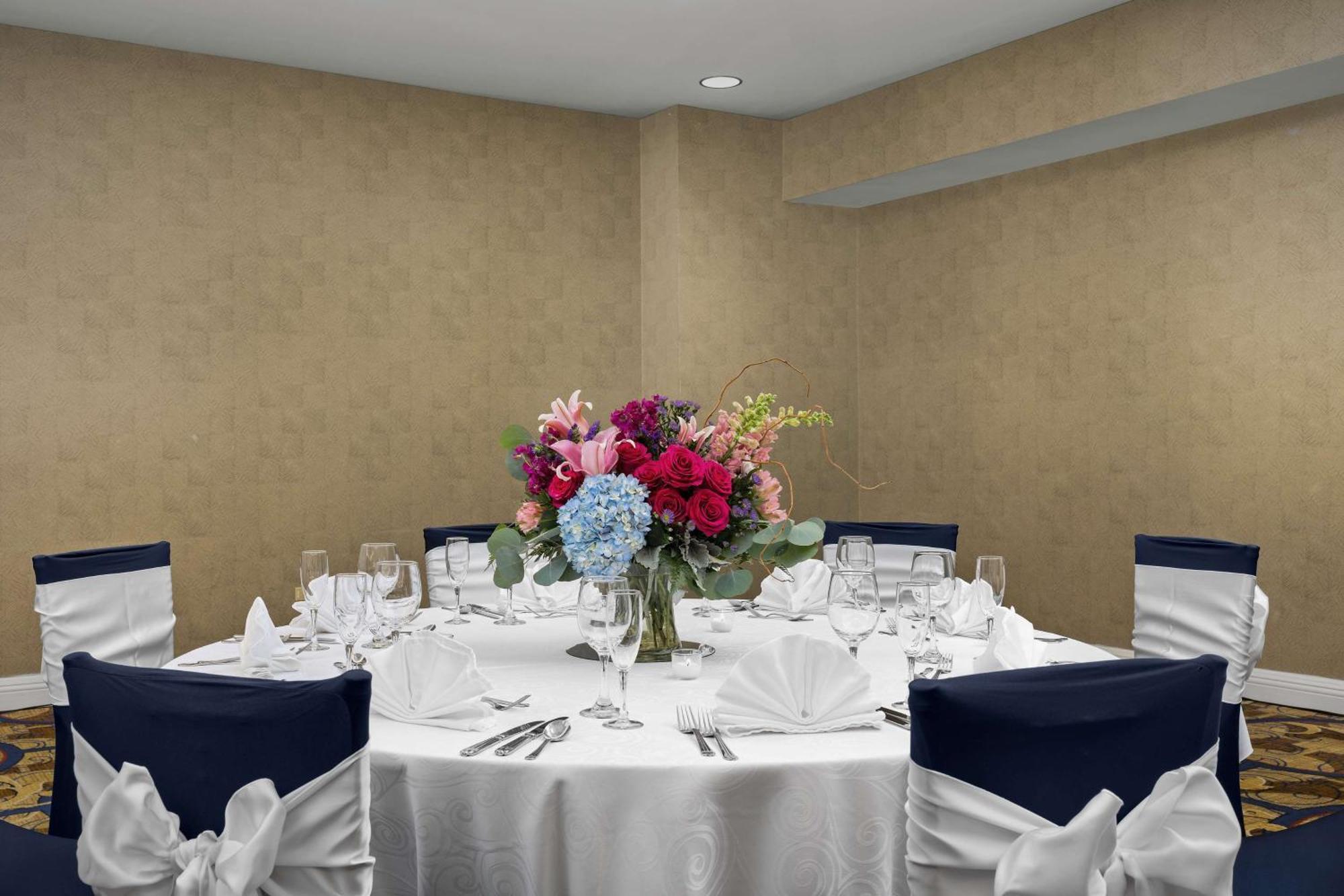 Doubletree By Hilton Chicago O'Hare Airport-Rosemont Hotell Exteriör bild