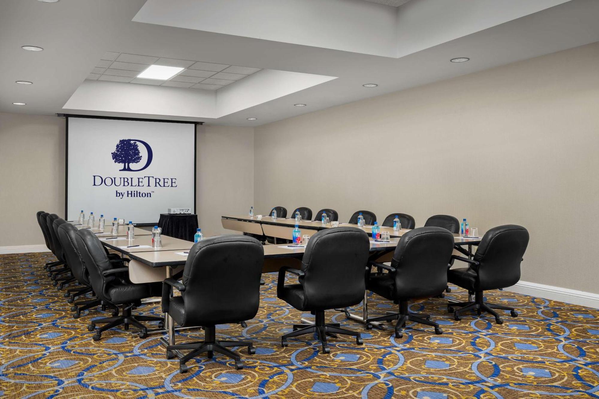Doubletree By Hilton Chicago O'Hare Airport-Rosemont Hotell Exteriör bild