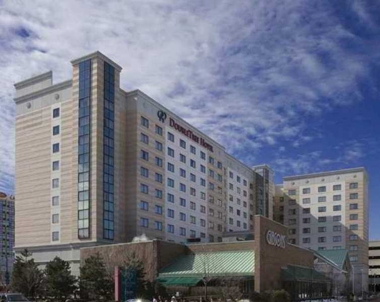 Doubletree By Hilton Chicago O'Hare Airport-Rosemont Hotell Exteriör bild